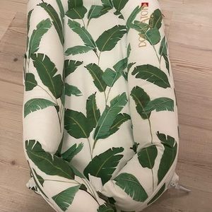 Dockatot Deluxe+- Great condition!